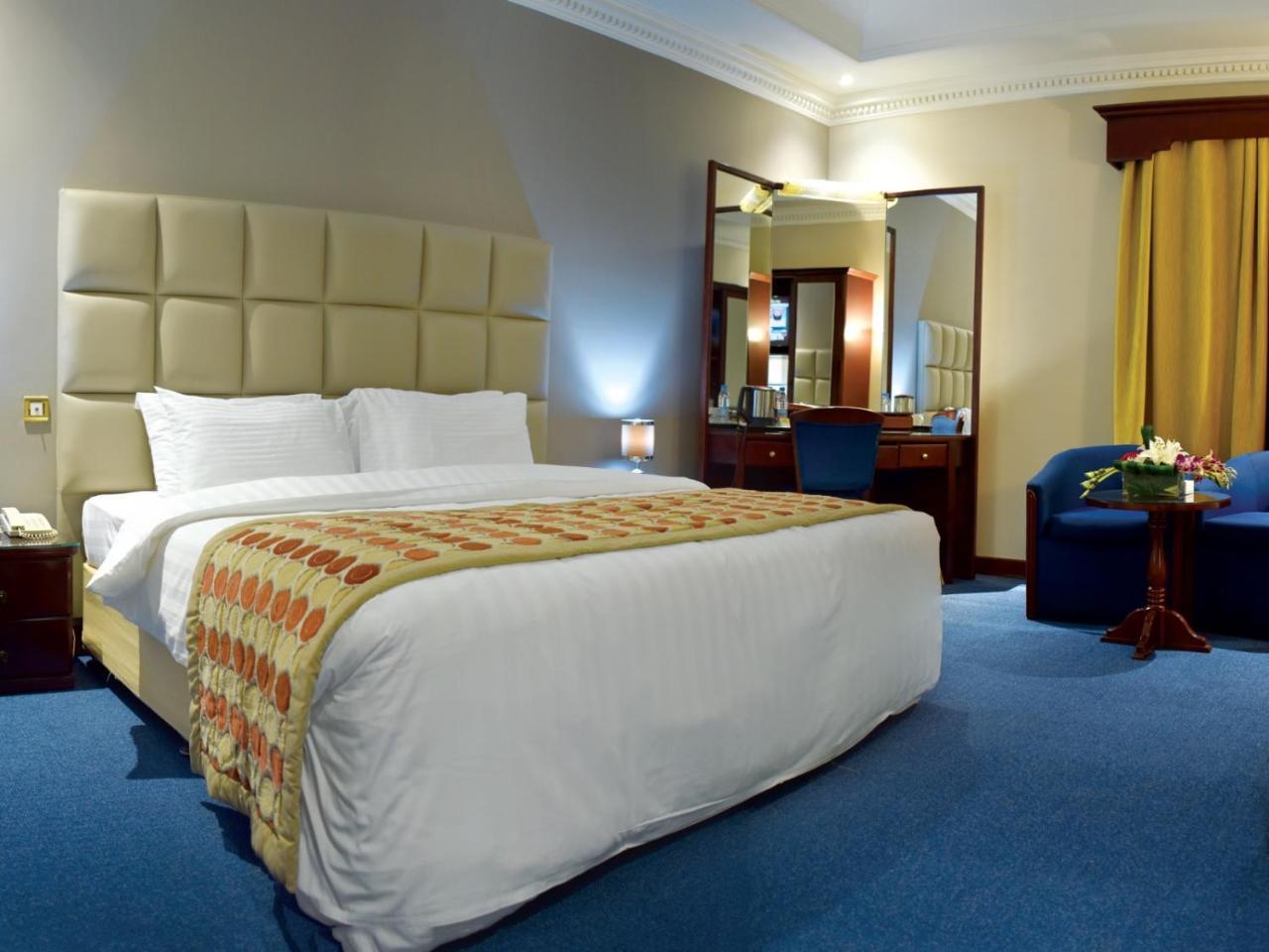 מנאמה Panorama Hotel מראה חיצוני תמונה